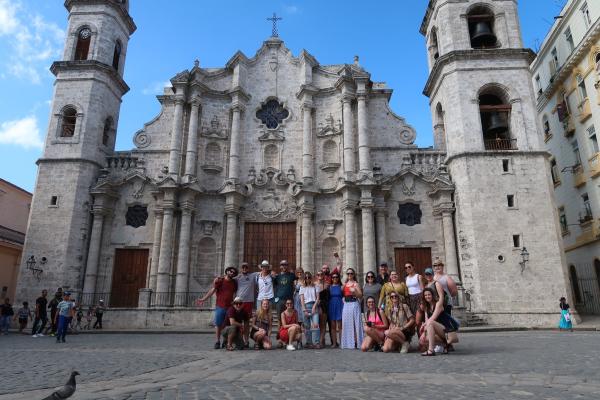 VLS visits Habana Vieja