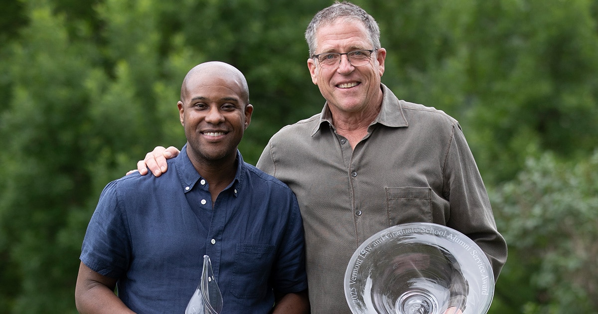 The Honorable Jerry Edwards JD'05 and Lou Helmuth JD'84